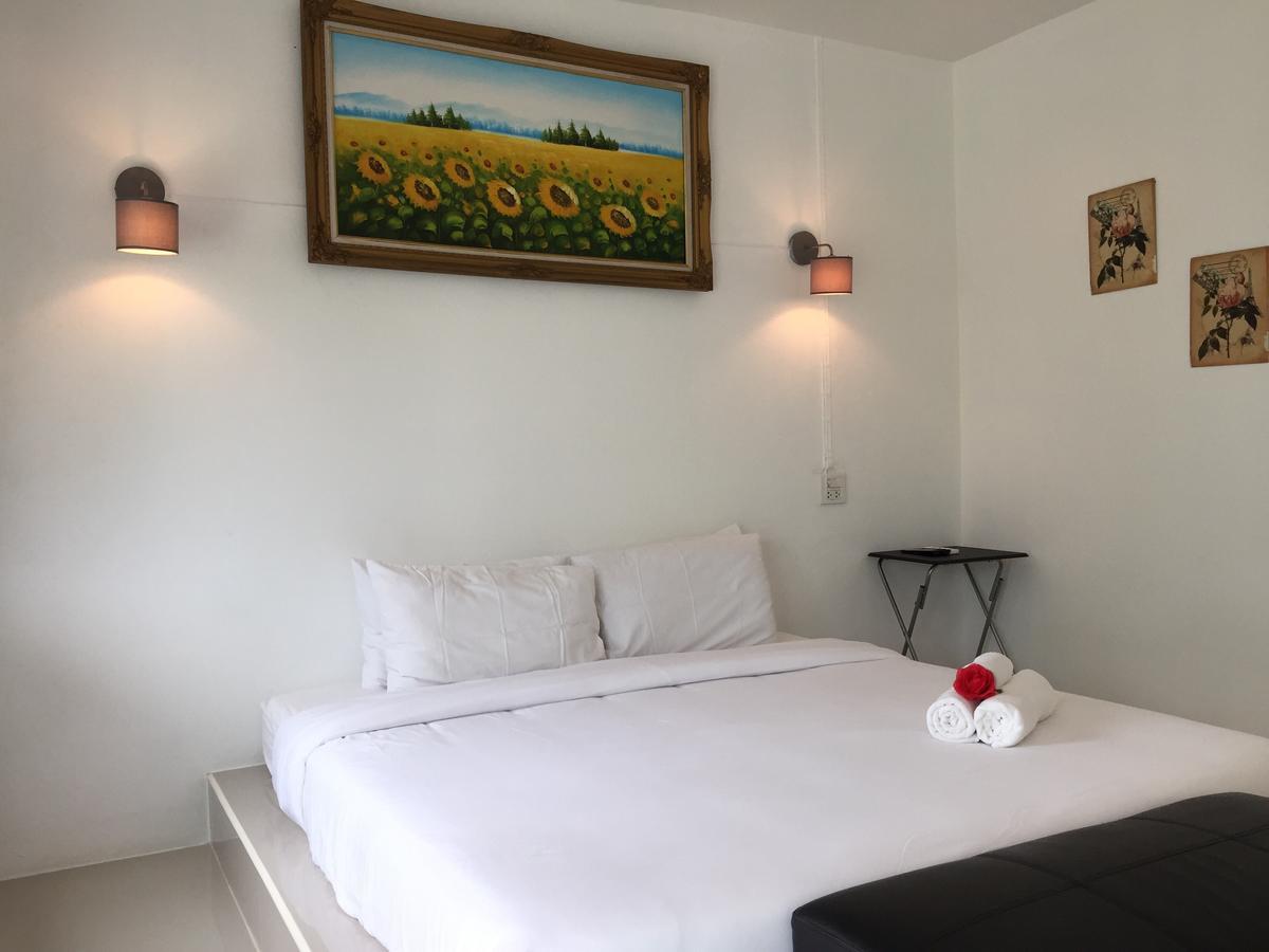 Loft Caravan Resort Хаад Чао Самран Екстериор снимка