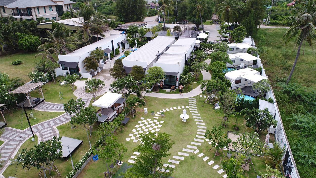 Loft Caravan Resort Хаад Чао Самран Екстериор снимка